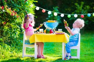 Come organizzare una festa per bambini in giardino