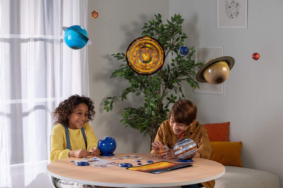 Happy Planet Aps, sala per feste di compleanno con gonfiabili e giochi